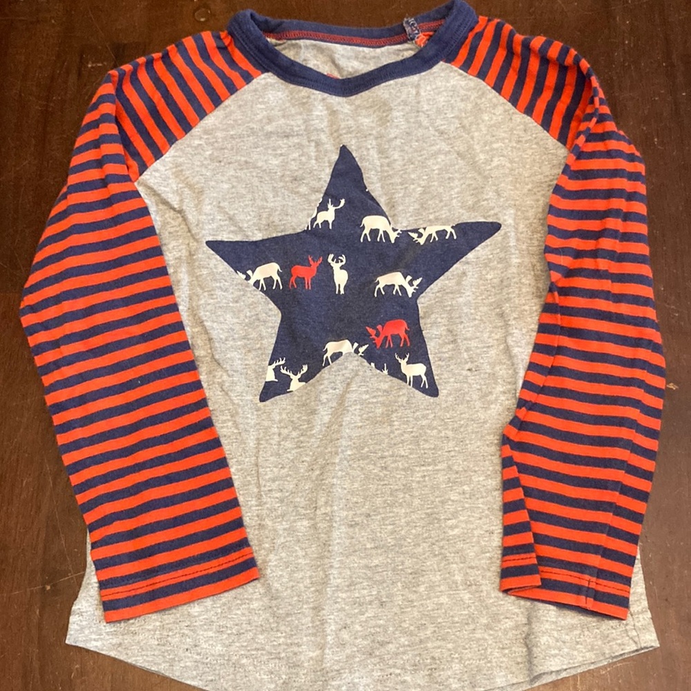 Mini Boden long sleeved animal star shirt size 2-3 years